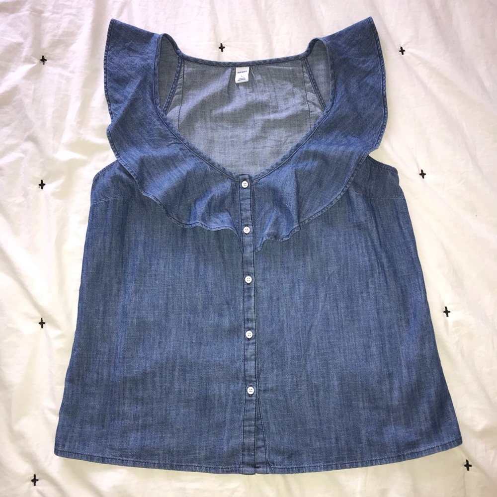 Sleeveless Chambray Flounce Top - Picture 2 of 4